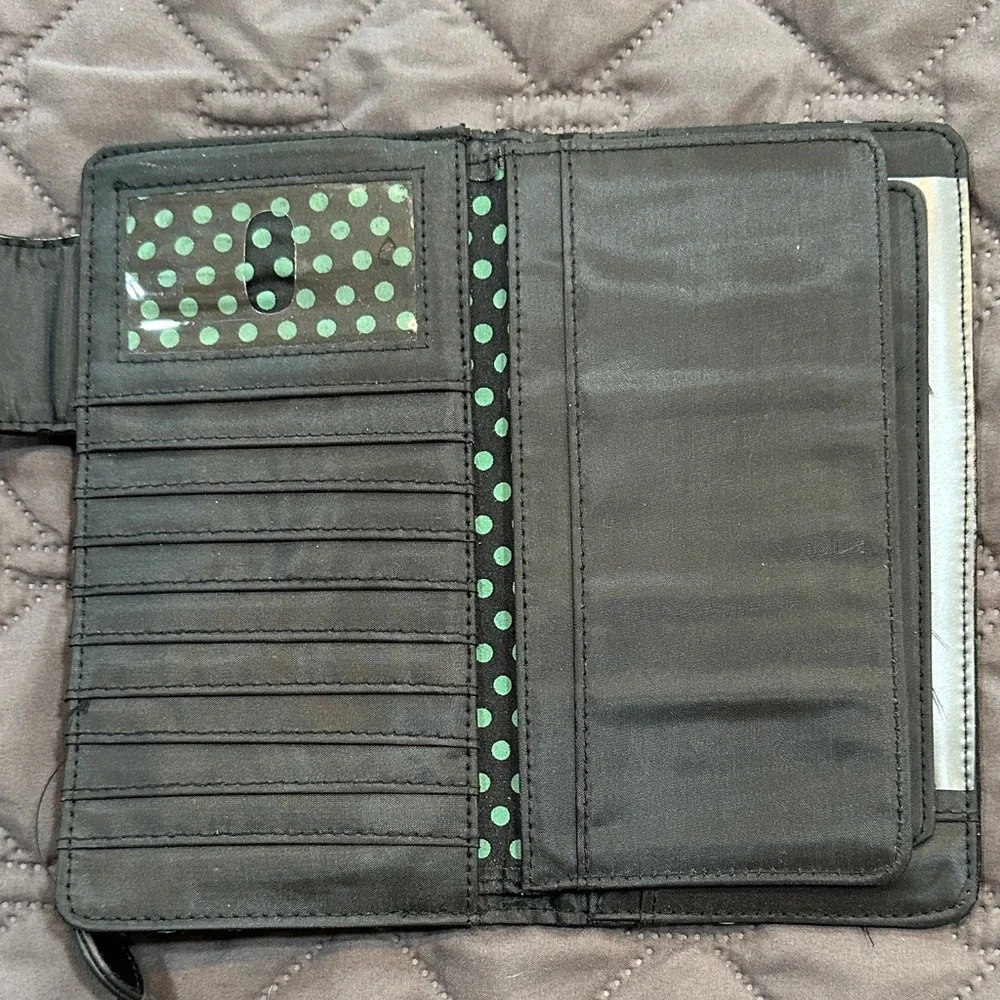Black Heart-Embossed Women's Wallet with Heart Charm